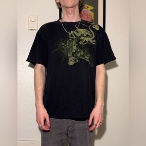 Y2K Men's Black Short-Sleeve Graphic Tee with Olive Accent - Unbranded